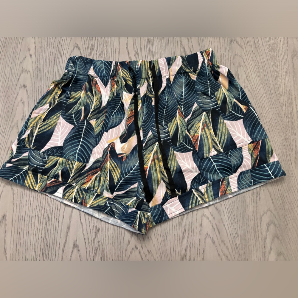 Tropical Print Elastic Waist Shorts Size Xl